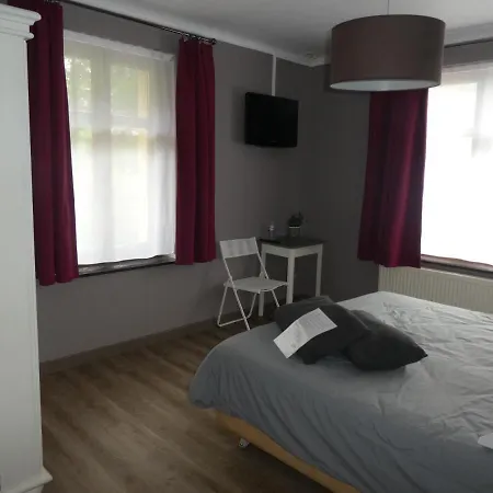Des Roches Hotel