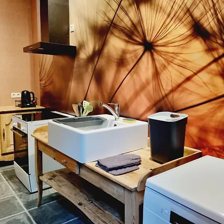 Des Roches 招待所 Cugnon