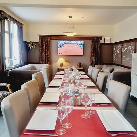 招待所 Des Roches Cugnon