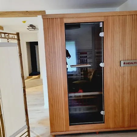 Des Roches 4* Cugnon